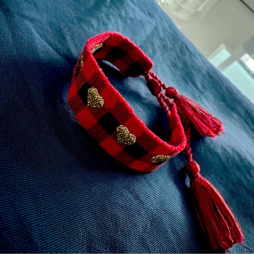 VINTAGE Bracelet with 🩵🩵🩵🩵🩵Embroidery